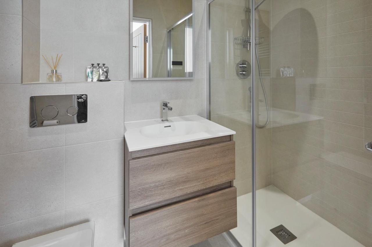 Host & Stay - Number Ten At Carlill Whitby Buitenkant foto